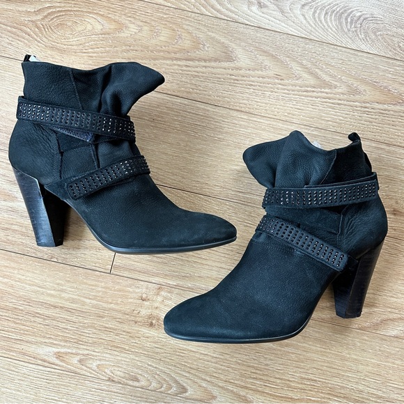 Ecco black nubuck bootie. Size 9.5, like new. 4 inch stacked heel, comfortable - Picture 1 of 7